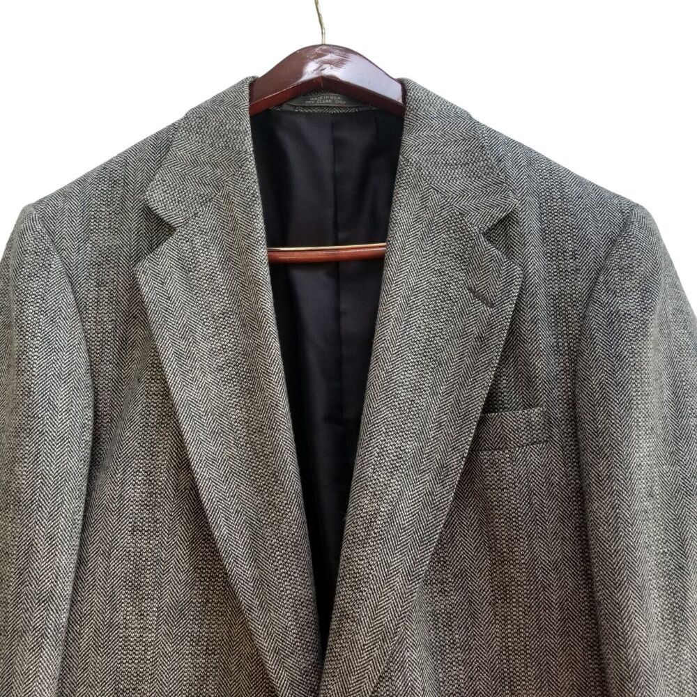 Haggar Mens Wool Silk Sport Tweed Coat 42L Gray Herringbone Blazer Suit Jacket - Picture 2 of 11